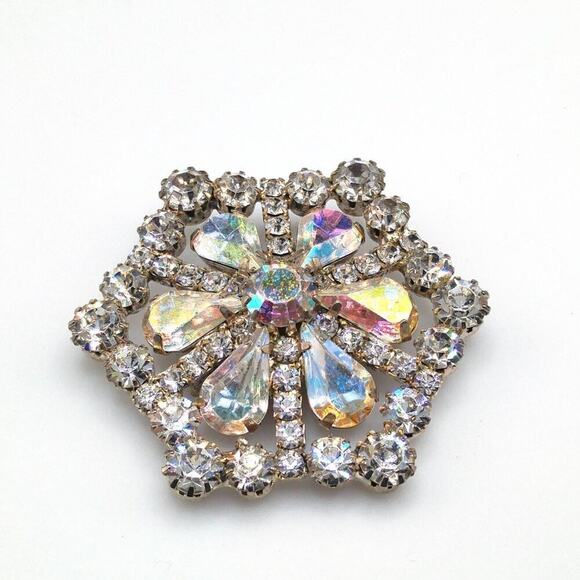 Vintage Aurora Borealis Rhinestone Brooch, Wedding Pin, Mid-Century, 1 7/8 Inch - Picture 8 of 10